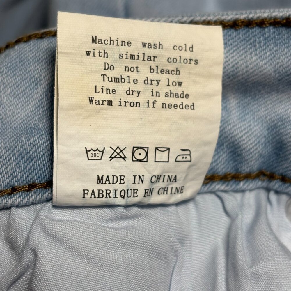 ETTELO Light Blue High Rise Straight Leg Jeans (04) - Picture 7 of 11